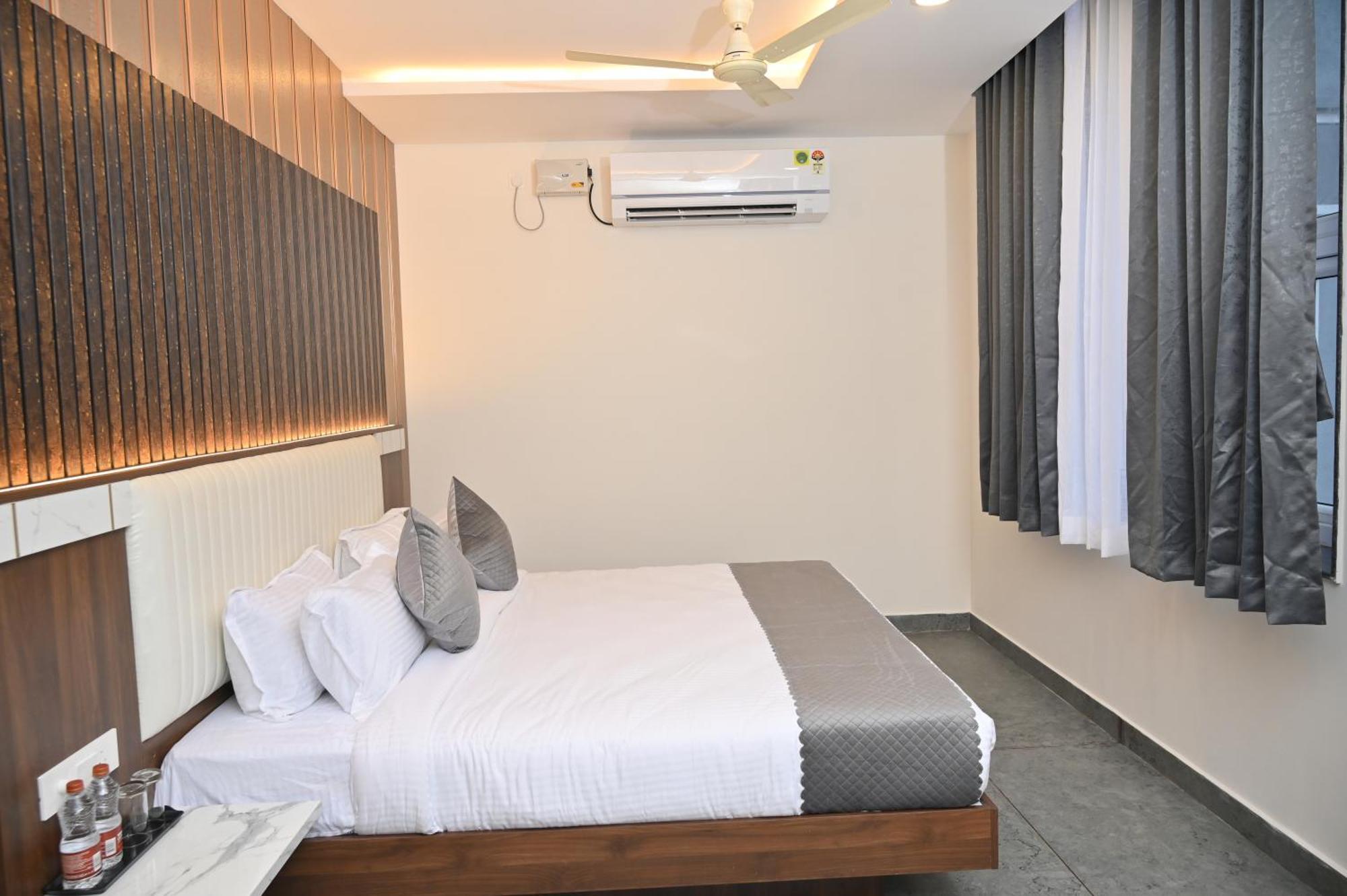 Hotel Shri Devi Comforts Inn Bhatkal المظهر الخارجي الصورة